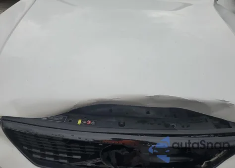 2020 Volvo Xc40 T5 R-Design z USA, uszkodzony, nr VIN YV4162UM5L2180951